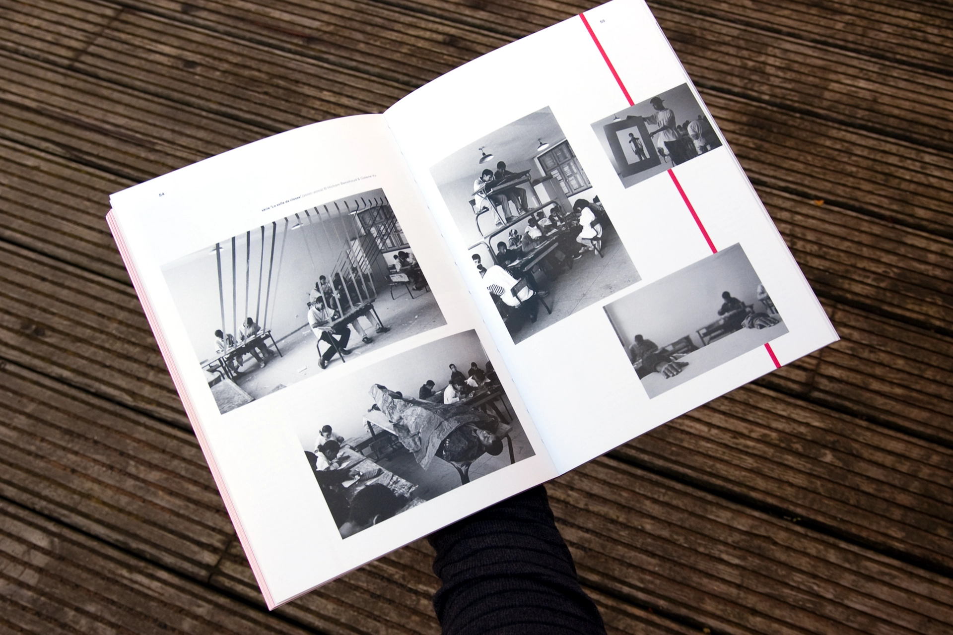 Deburen Mukha tentoonstellingsbrochure marokaanse kunst tonk graphic design branding communication print design consultancy editorial design poster flyer logo